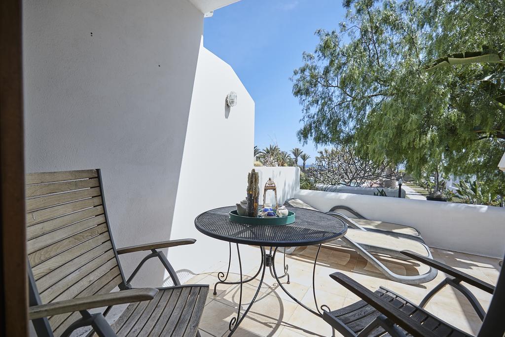 Villa Charco Del Palo Exterior photo