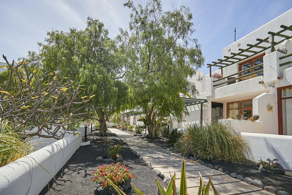 Villa Charco Del Palo Exterior photo