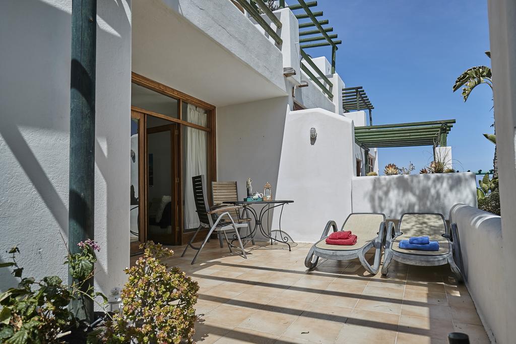 Villa Charco Del Palo Exterior photo