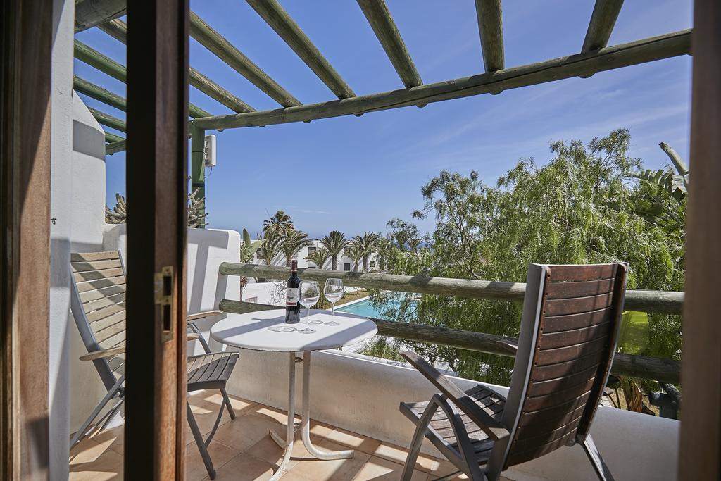 Villa Charco Del Palo Exterior photo
